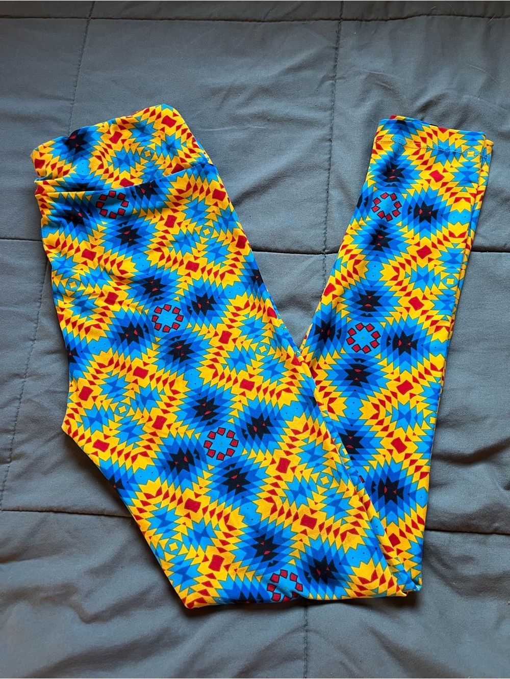 LuLaRoe Geometric Patterned Leggings
